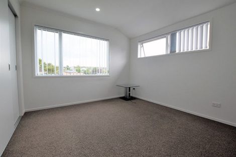 Photo of property in 1/67a Metcalfe Road, Ranui, Auckland, 0612