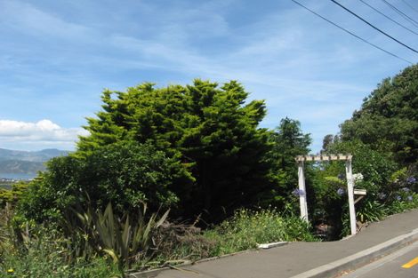 Photo of property in 15 Alexandra Road, Roseneath, Wellington, 6021