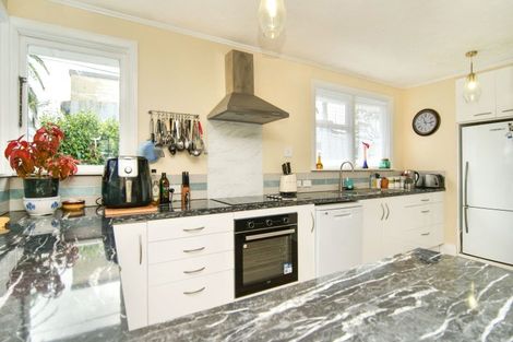 Photo of property in 78 Wakefield Street, Westport, 7825