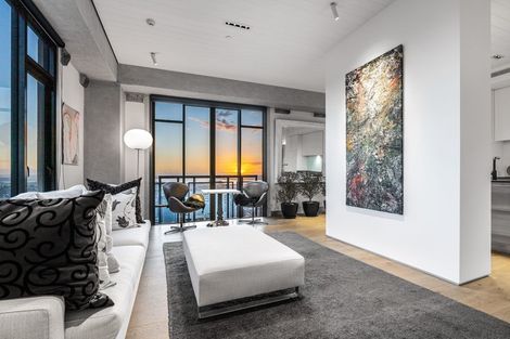 Photo of property in The Metropolis Apartments, 3305/1 Courthouse Lane, Auckland Central, Auckland, 1010