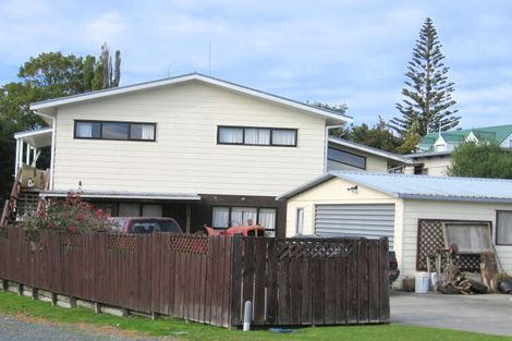 Photo of property in 32 Kauri Crescent, Snells Beach, 0920