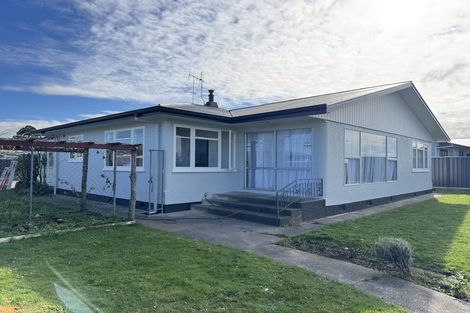 Photo of property in 6 Oxford Street, Taradale, Napier, 4112