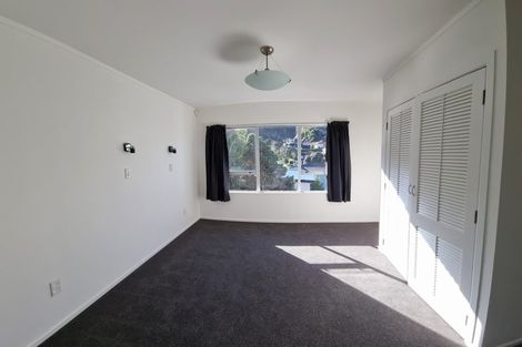 Photo of property in 8 Govind Grove, Ngaio, Wellington, 6035