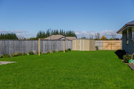 Photo of property in 1 Mill Grove, Carterton, 5713