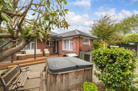 Photo of property in 39 Pembroke Street, Avondale, Christchurch, 8061