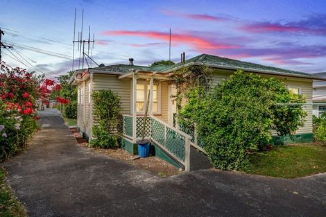 Photo of property in 15 Cairnfield Road, Kensington, Whangarei, 0112