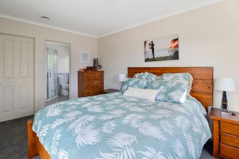 Photo of property in 24 Carter Drive, Pomare, Rotorua, 3015