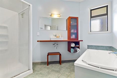 Photo of property in 18 William Donald Drive, Solway, Masterton, 5810