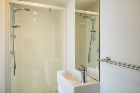 Photo of property in 2/36 Tacy Street, Kilbirnie, Wellington, 6022