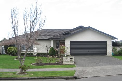 Photo of property in 26 Hyatt Grove, Greenmeadows, Napier, 4112