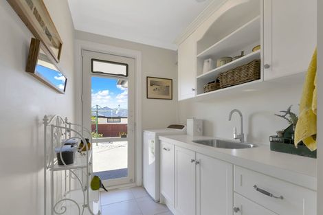 Photo of property in 2/2 Loe Place, Amberley, 7410