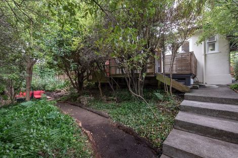 Photo of property in 16 Ford Road, Opawa, Christchurch, 8023