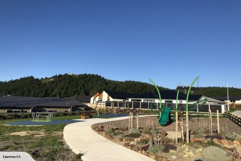 Photo of property in 19 Schooner Drive, Whitby, Porirua, 5024