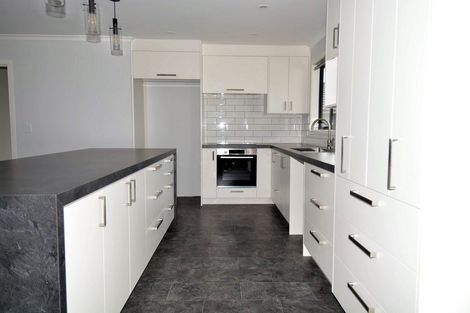 Photo of property in 85 Kilmarnock Street, Wallacetown, 9816