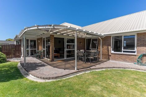 Photo of property in 10 Addison Place, Halswell, Christchurch, 8025