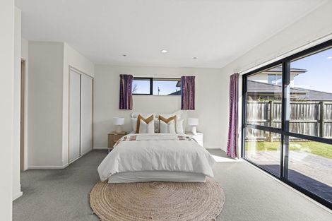 Photo of property in 6a Blarney Place, Casebrook, Christchurch, 8051