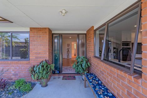 Photo of property in 51 Cholmondeley Crescent, Whitianga, 3510