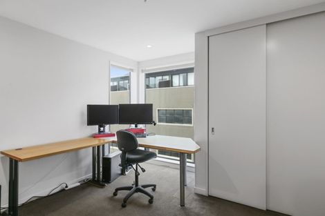 Photo of property in Portal Apartments, 4a/42 Cable Street, Te Aro, Wellington, 6011
