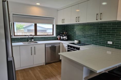 Photo of property in 6 Blomfield Street, Pukehangi, Rotorua, 3015