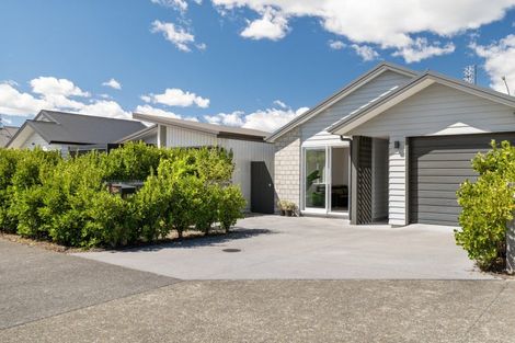 Photo of property in 24 Foley Grove, Pyes Pa, Tauranga, 3110