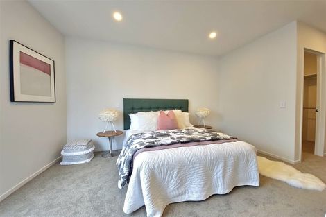 Photo of property in 15 Mina Way, Browns Bay, Auckland, 0630