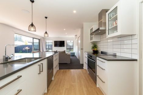 Photo of property in 10 Emma Street, Marshland, Christchurch, 8083