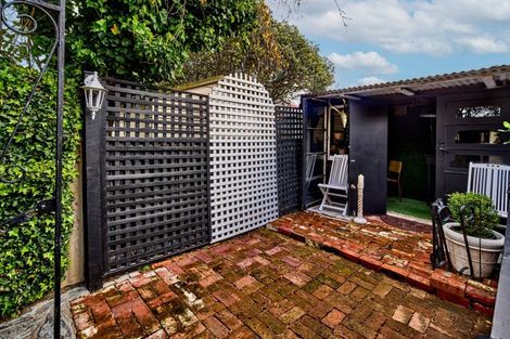 Photo of property in 8 Nicholls Avenue, Petone, Lower Hutt, 5012