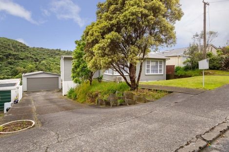 Photo of property in 28 Foster Crescent, Belmont, Lower Hutt, 5010