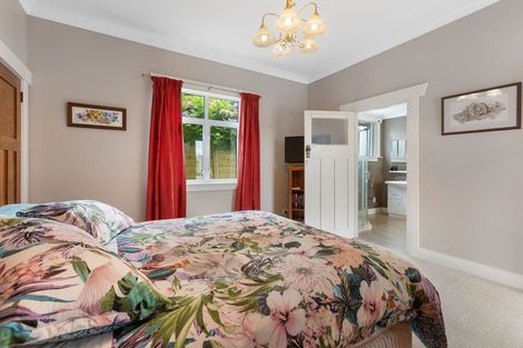 Photo of property in 183 Tukapa Street, Westown, New Plymouth, 4310