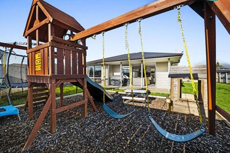 Photo of property in 23 Estate Grove, Inglewood, 4330