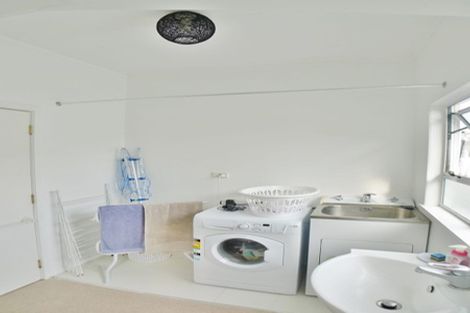 Photo of property in 1/43 Rimu Street, New Lynn, Auckland, 0600