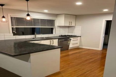 Photo of property in 21 Glenora Place, Hornby, Christchurch, 8042