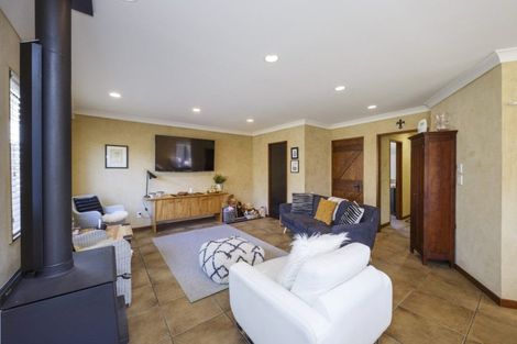 Photo of property in 7 Summerhays Street, Terrace End, Palmerston North, 4410