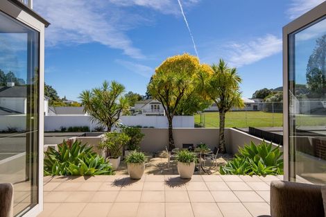 Photo of property in 44 Bronte Street, Nelson, 7010