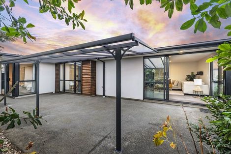 Photo of property in 2 Ader Close, Halswell, Christchurch, 8025