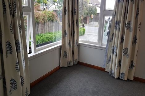 Photo of property in 1/3 Westmont Street, Ilam, Christchurch, 8041
