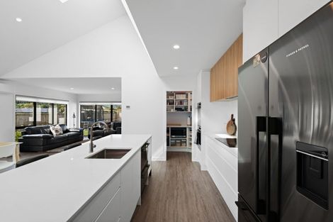 Photo of property in 13 Rodeo Place, Outram, 9019