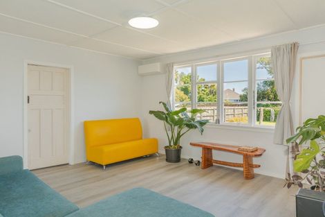 Photo of property in 4 Colvin Street, Westport, 7825