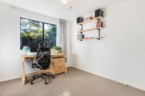 Photo of property in 87 Solar Road, Glen Eden, Auckland, 0602