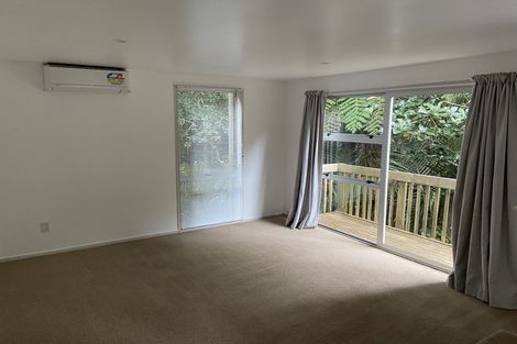 Photo of property in 33 Reynolds Place, Torbay, Auckland, 0630