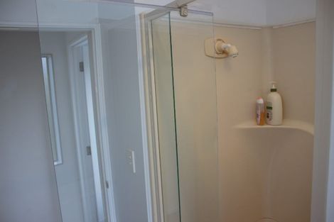 Photo of property in 6 Tokay Place, Huapai, Kumeu, 0810