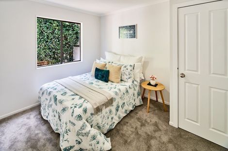 Photo of property in 39b Amapur Drive, Khandallah, Wellington, 6035