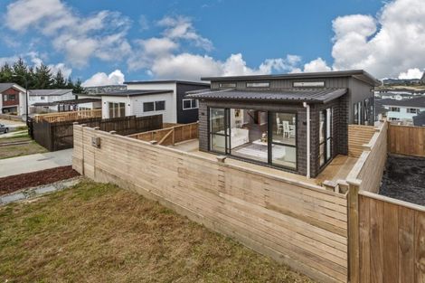 Photo of property in 29 Ascension Crescent, Orewa, 0931
