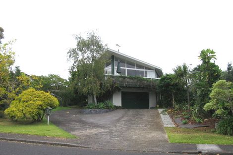 Photo of property in 29 Marywil Crescent, Hillcrest, Auckland, 0627