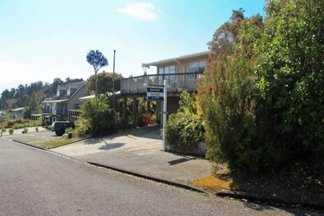 Photo of property in 57 Korua Street, Moana, 7872