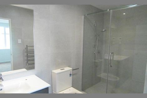 Photo of property in 32 Stephen Avenue, Henderson, Auckland, 0610