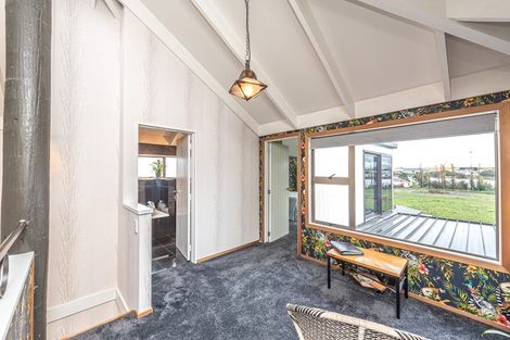 Photo of property in 76 Putiki Drive, Putiki, Whanganui, 4500