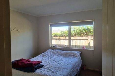 Photo of property in 8 Sackville Street, Martinborough, 5711