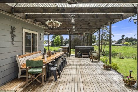 Photo of property in 13 Rata Street, Mamaku, 3020