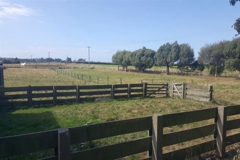 Photo of property in 429 Timaru Road, Waimate, 7978